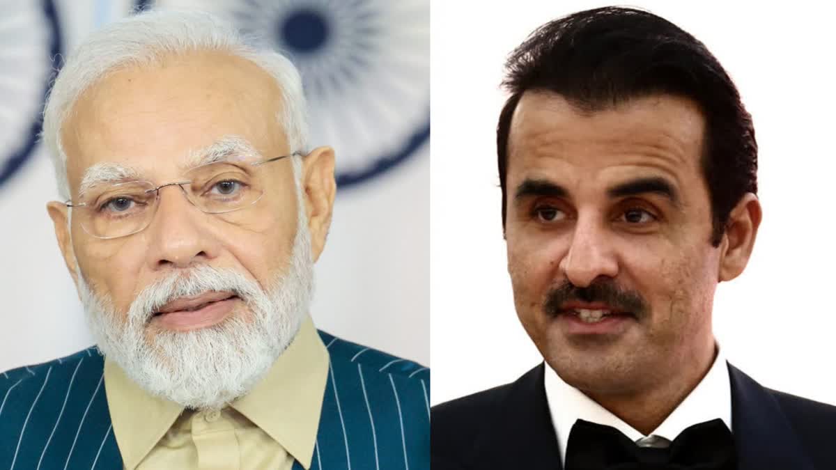 PM Modi (Left) and Qatar Amir Sheikh Tamim bin Hamad Al Thani.