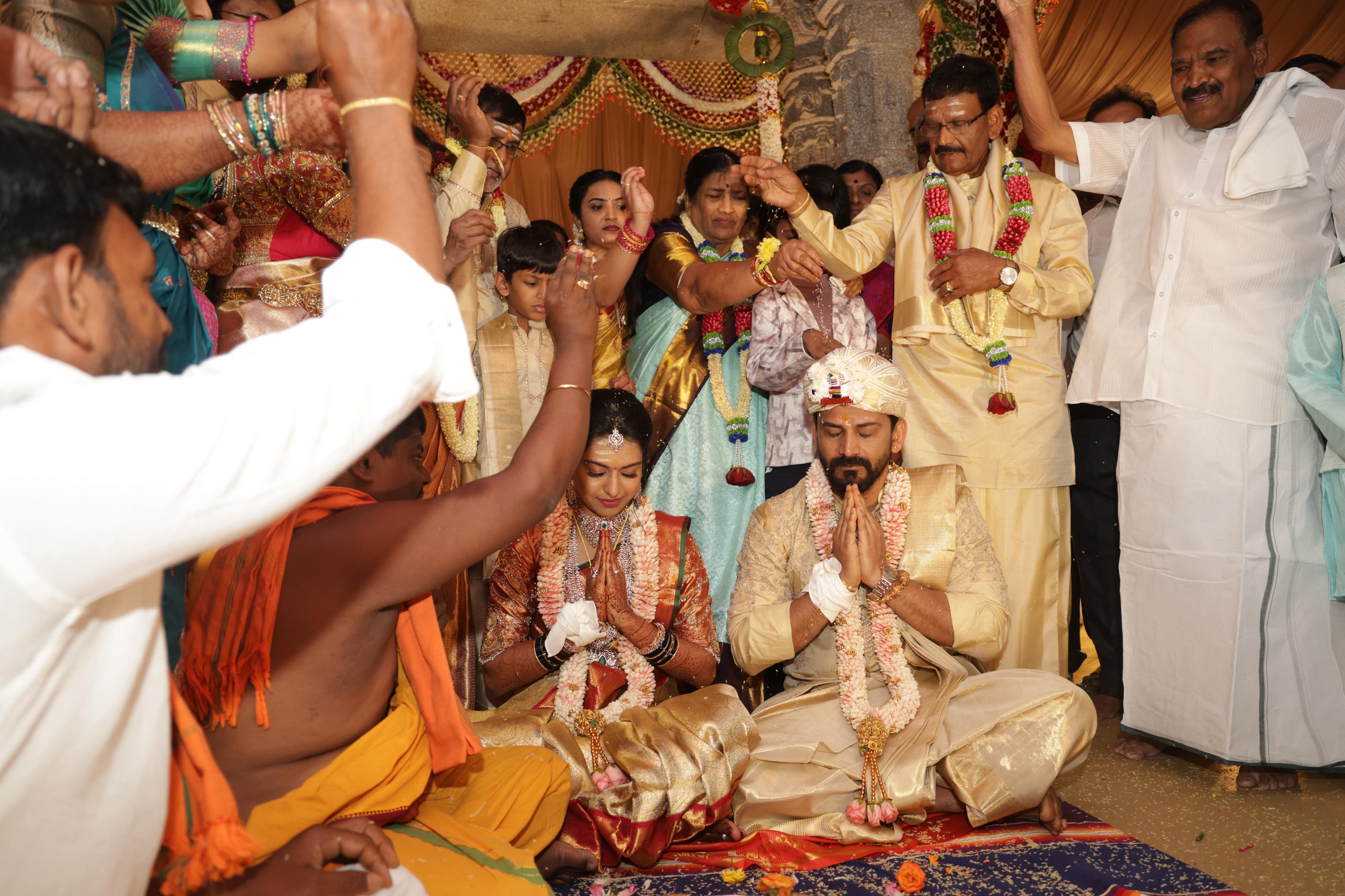 dhananjay and dhanyatha marriage