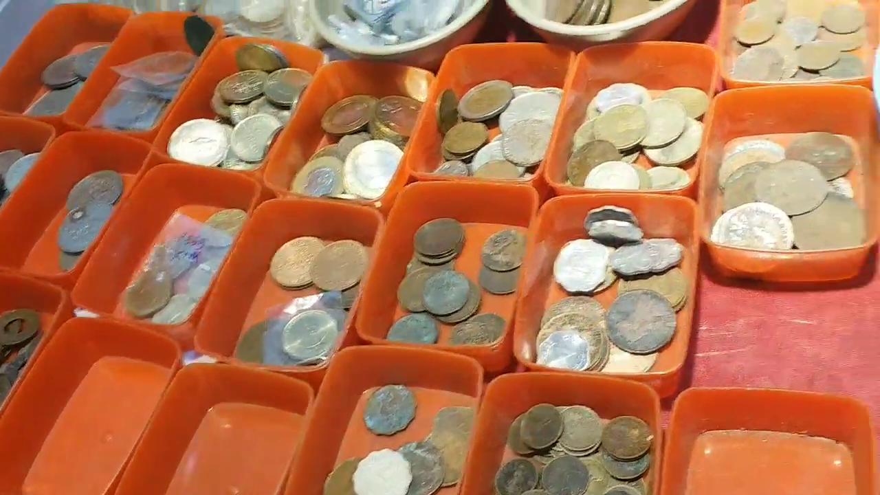 ANTIQUE COLLECTION OF COINS