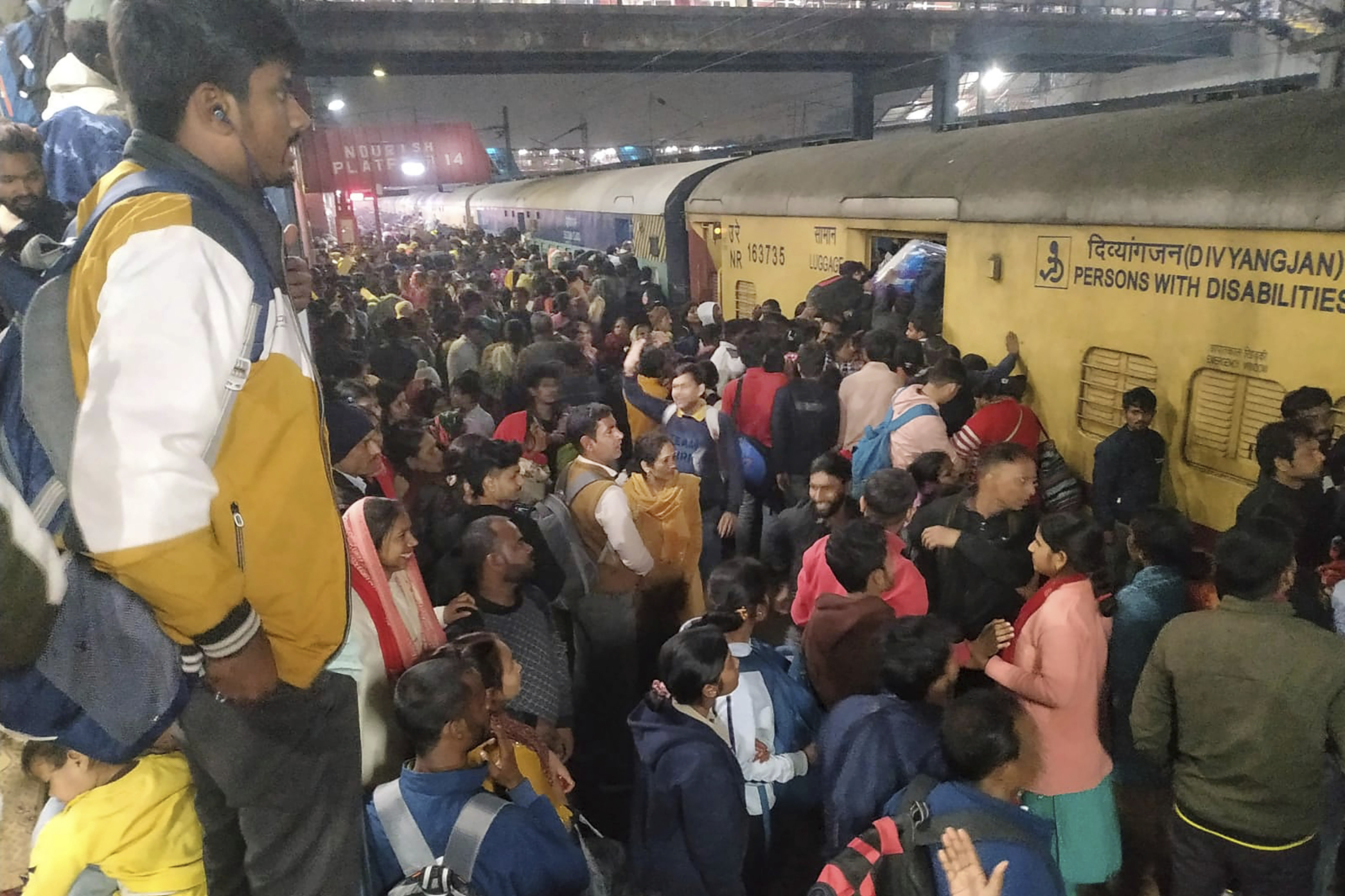 Delhi Railway Station Stampede Reason