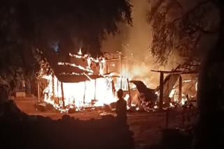 ಹೊತ್ತಿ ಉರಿದ ದನದ ಕೊಟ್ಟಿಗೆ, Fire at cow shed