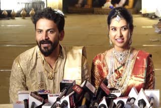 ACTOR DAALI DHANANJAY AND DHANYATHA COUPLES FIRST REACTION AFTER WEDDING