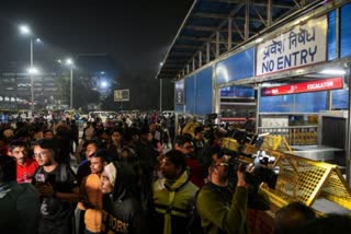 Delhi Railway Station Stampede Reason