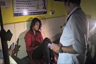 Treatment under mobile light