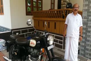 robbery byke  Owner gets fine notice  Robbers ride without helmet  Panchayat president