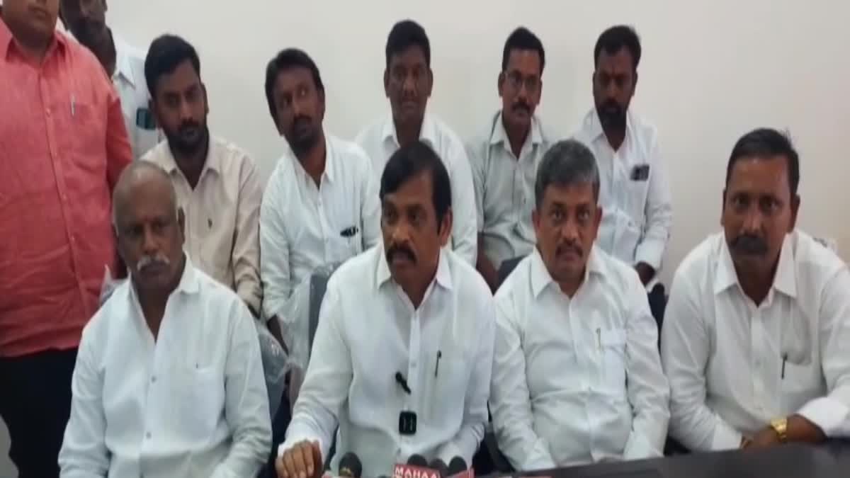 MLC_Bhumireddy_on_Jagan