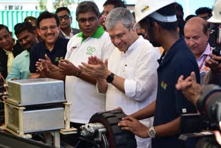 ஐஐடியில் அமைச்சர் அஸ்வினி வைஷ்ணவ்