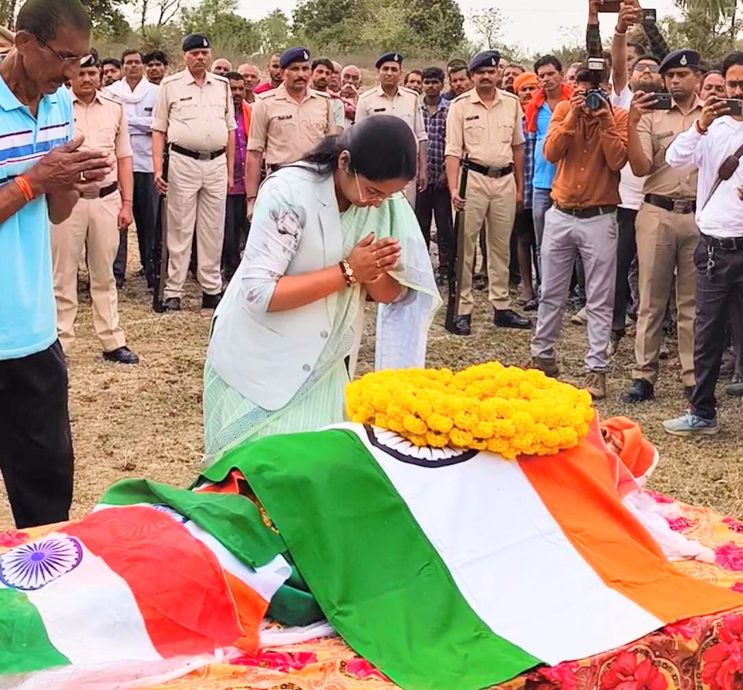 Tribute paid to martyred ASI