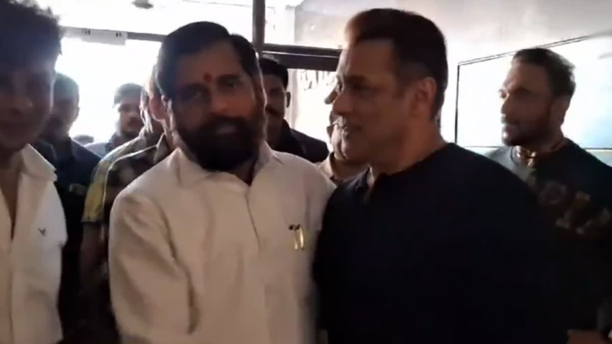 WATCH | Maharashtra CM Eknath Shinde Meets Salman Khan at his residence following firing incident