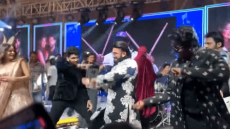 Viral Alert!: Ranveer Singh, Atlee Set Dance Floor on Fire at Shankar's Daughter's Wedding - Watch