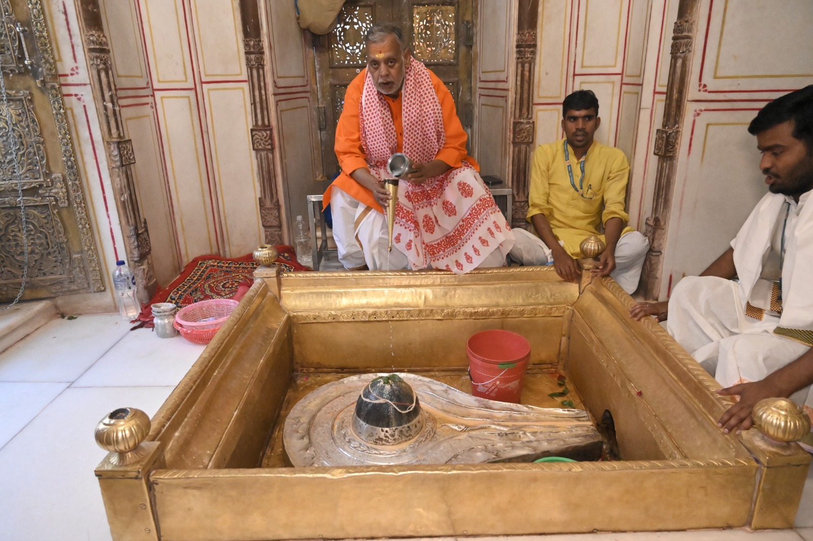 Kashi Vishwanath Temple