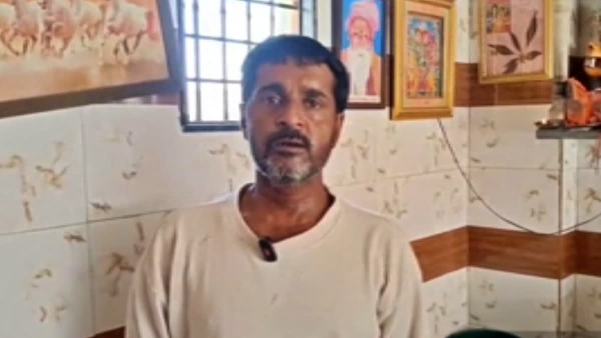 gujarat laborer gets over rs 115 crore notice from income tax department in kodinar Gir Somnath