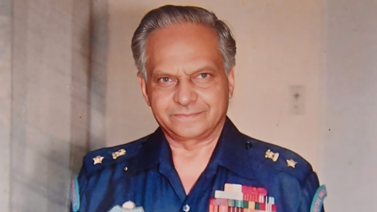 Wax figure of Brigadier Bhawani Singh