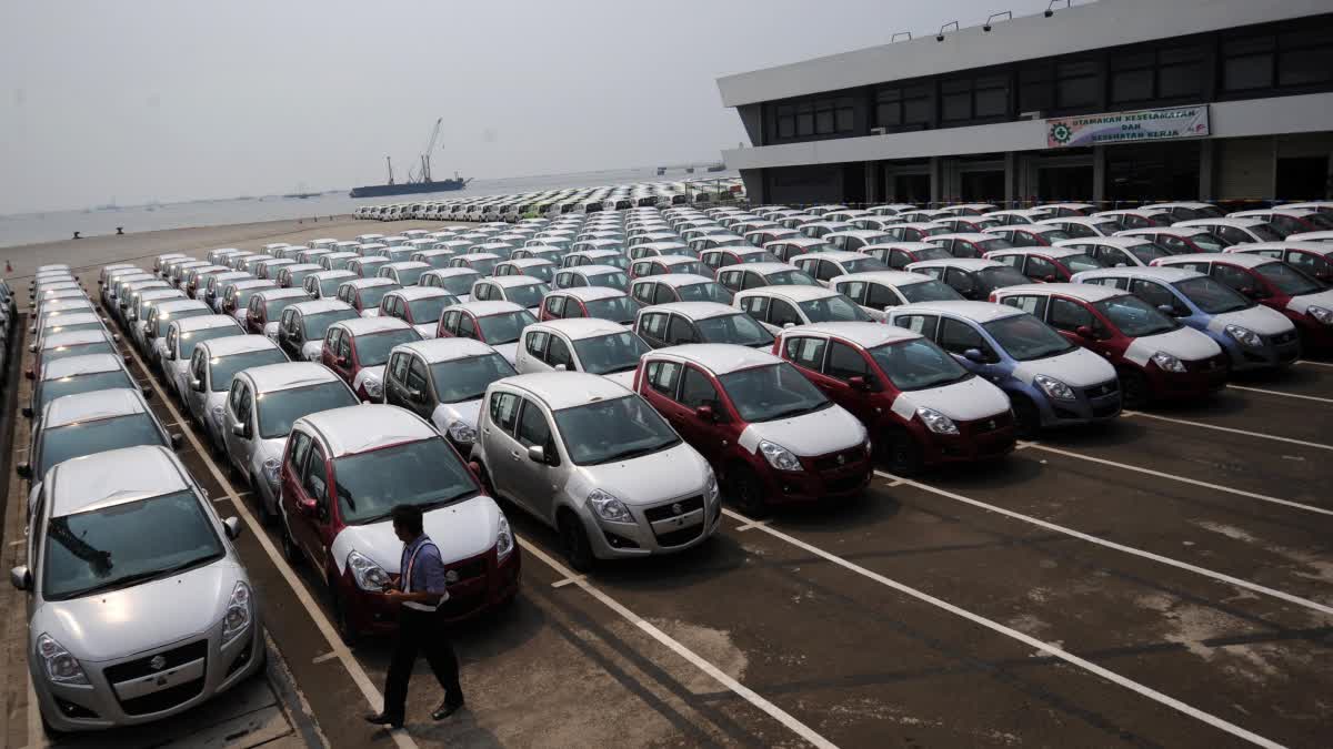 Vehicle sales in FY 2025