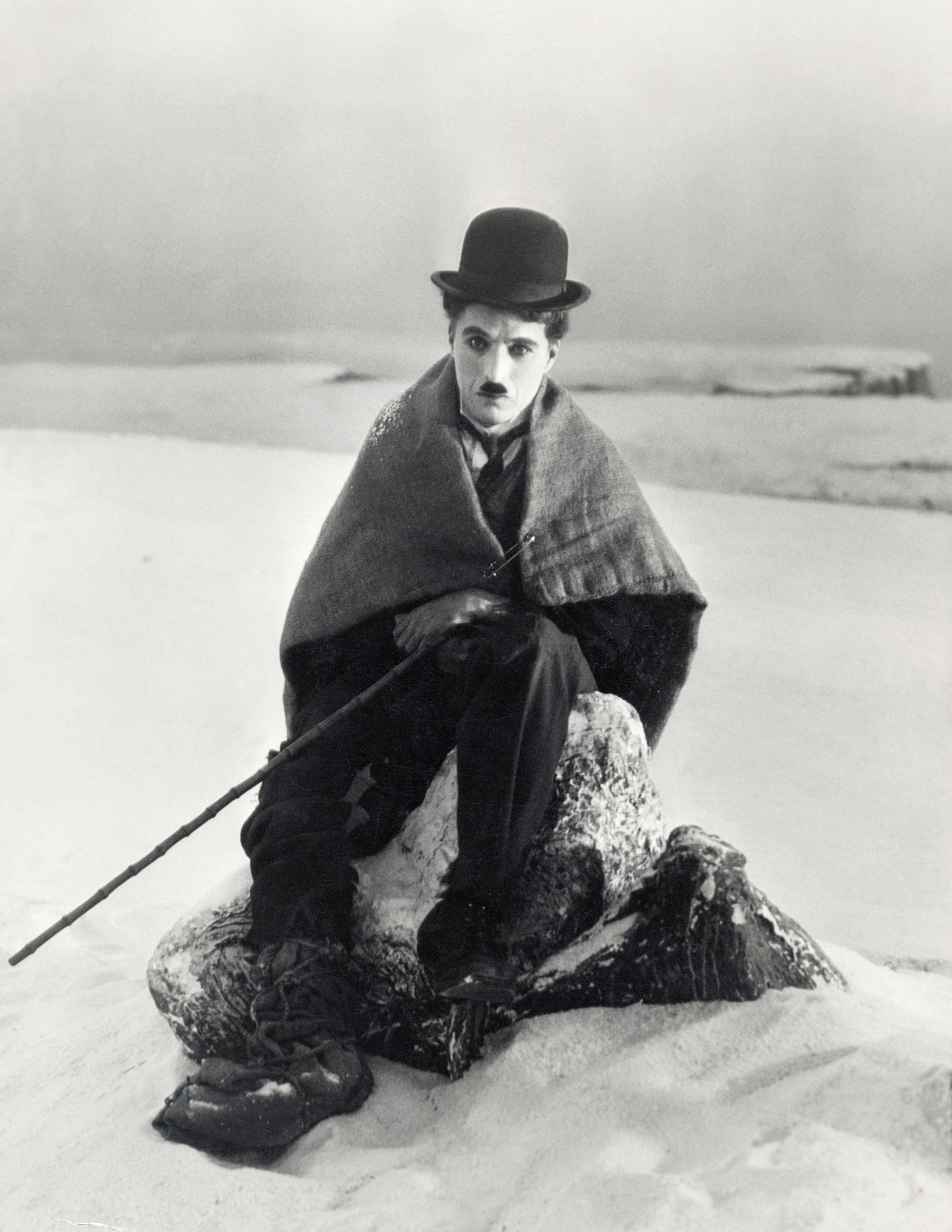CHARLIE CHAPLIN BIRTH ANNIVERSARY ചാര്ളി ചാപ്ലിന് 136ാം പിറന്നാൾ COMEDIAN ACTOR CHARLIE CHAPLIN CHARLIE CHAPLIN BIRTHDAY