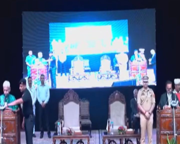لیفٹیننٹ گورنر نے دلایا جسٹس ارون پلی کو حلف