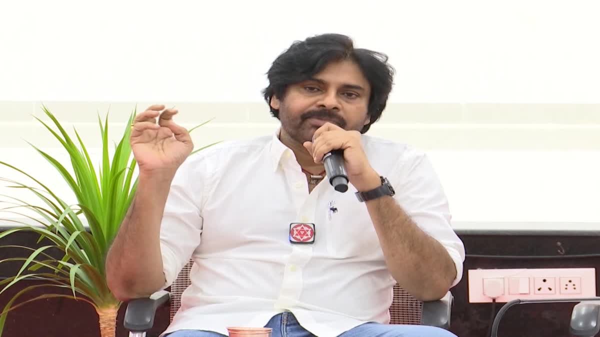 pawan_kalyan_on_pollin