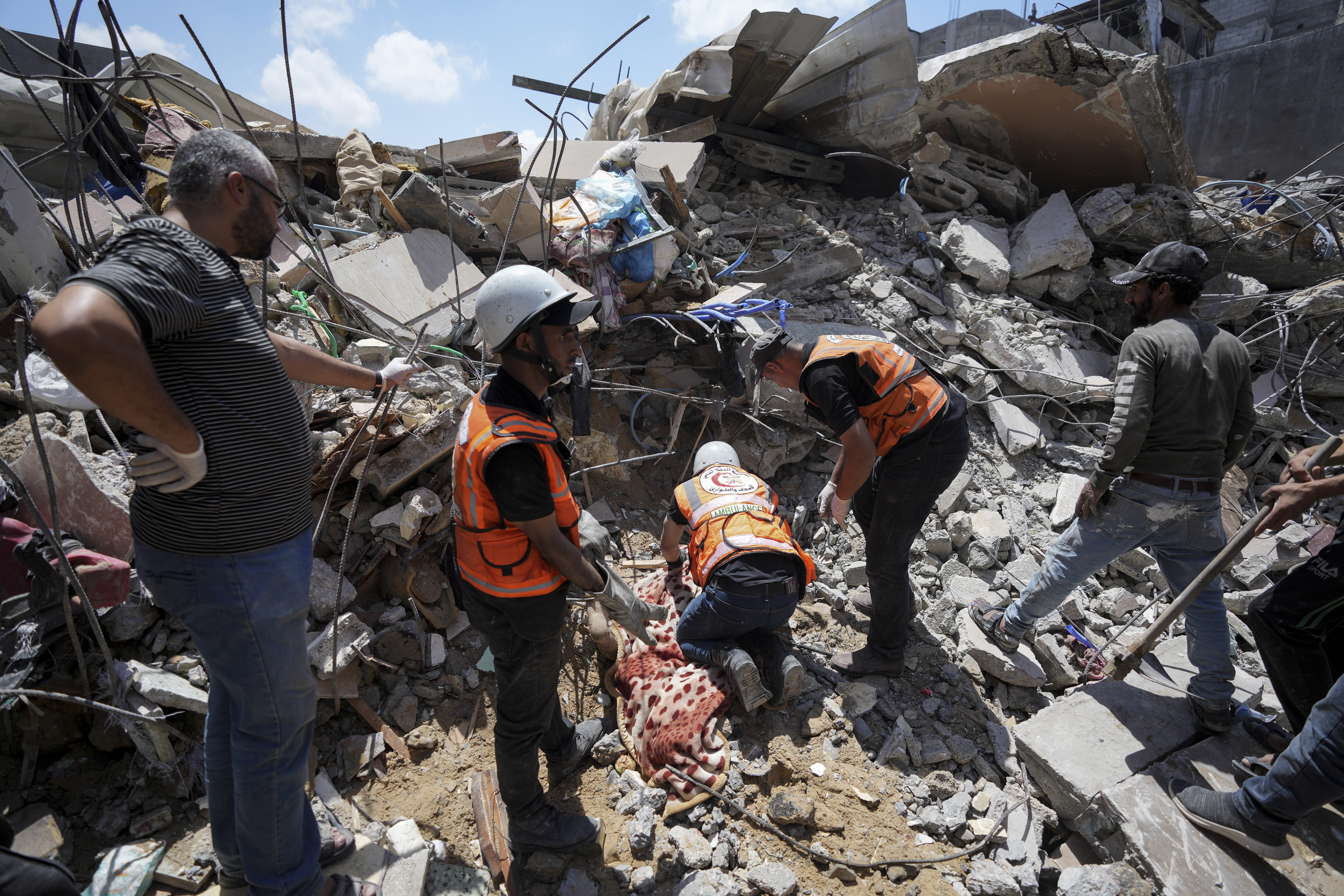 غزہ میں حماس اور اسرائیلی فوج کے درمیان جنگ میں شدت