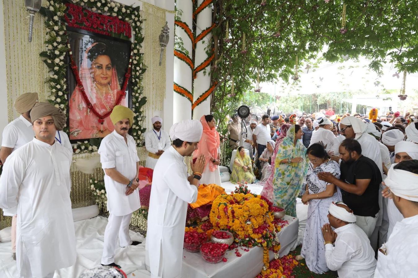 MADHAVI RAJE SCINDIA LAST RITES