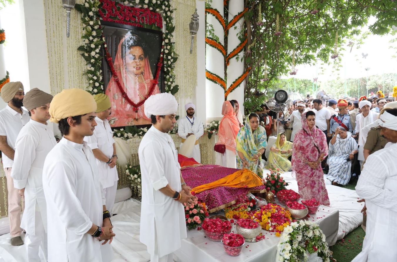 MADHAVI RAJE SCINDIA LAST RITES