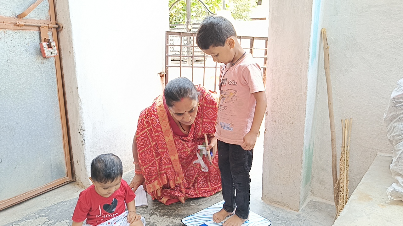 MP Anganwadi scorching heat