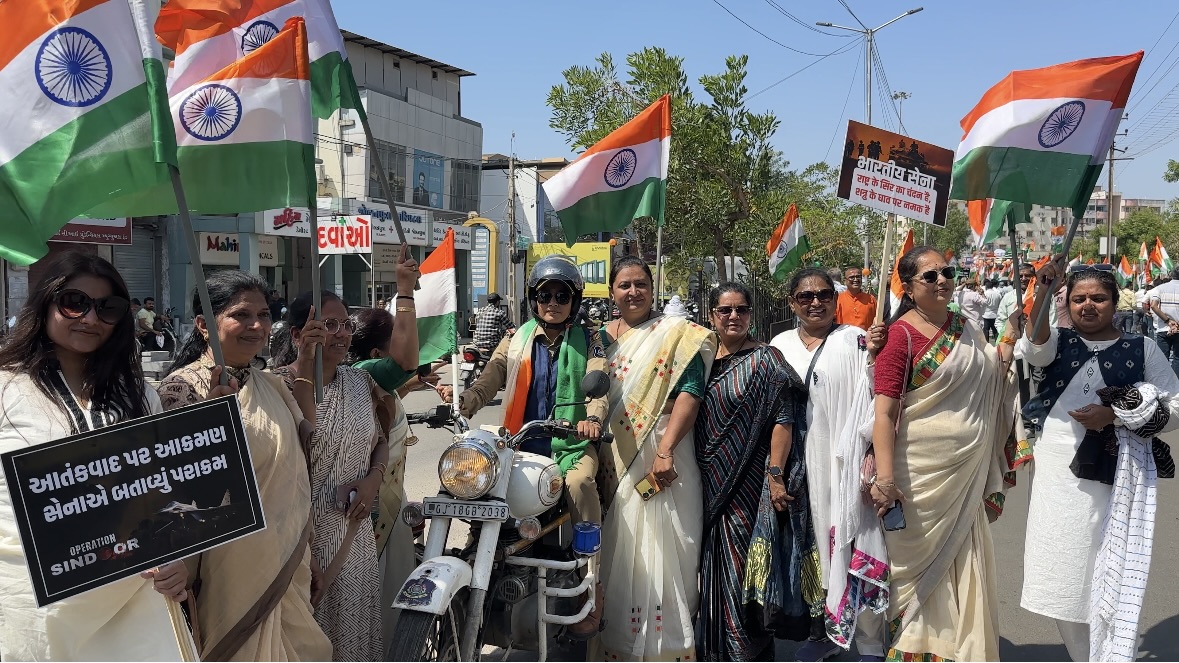 ભુજના માર્ગો પર દેશભક્તિ છવાઈ