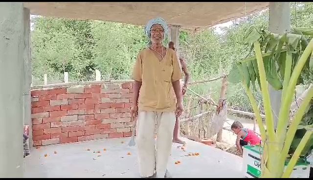 UP Old Man- Despite being alive, person got his terahvi done, Provided food to 300 people, Know what is reason