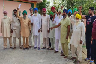 A case has been filed against the farmers who blocked the National Highway in Barnala