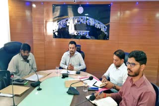 Palamu DC review meeting