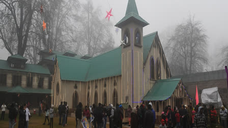 Various Catholic churches under the Ernakulam-Angamaly Archdiocese here on Sunday witnessed protests by a section of laity against the ultimatum issued by the Syro-Malabar Church in connection with the implementation of uniform Holy Mass.