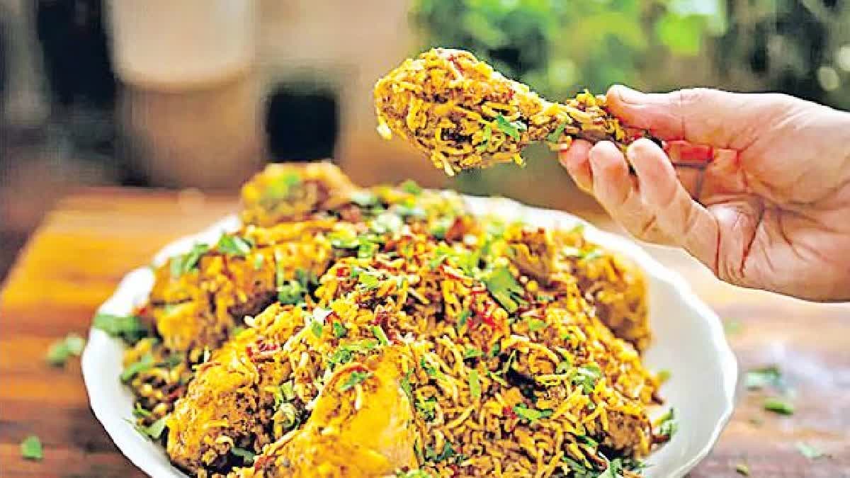 మీరు బిర్యానీ లవర్సా? - అయితే ఈ హైదరాబాదీకి జరిగినట్లే మీకూ జరగొచ్చు,  జాగ్రత్త!