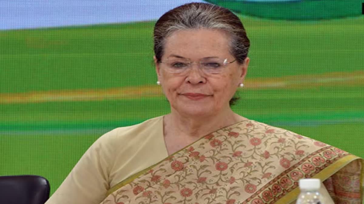 Etv Bharatsonia gandhi gives nod for congress to oppose controversial Delhi ordinance