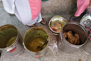 Uttar Pradesh: 40 UP kids fall ill after eating worm-infested midday meal