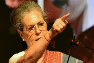 SONIA GANDHI GIVES NOD FOR CONGRESS TO OPPOSE CONTROVERSIAL DELHI ORDINANCE