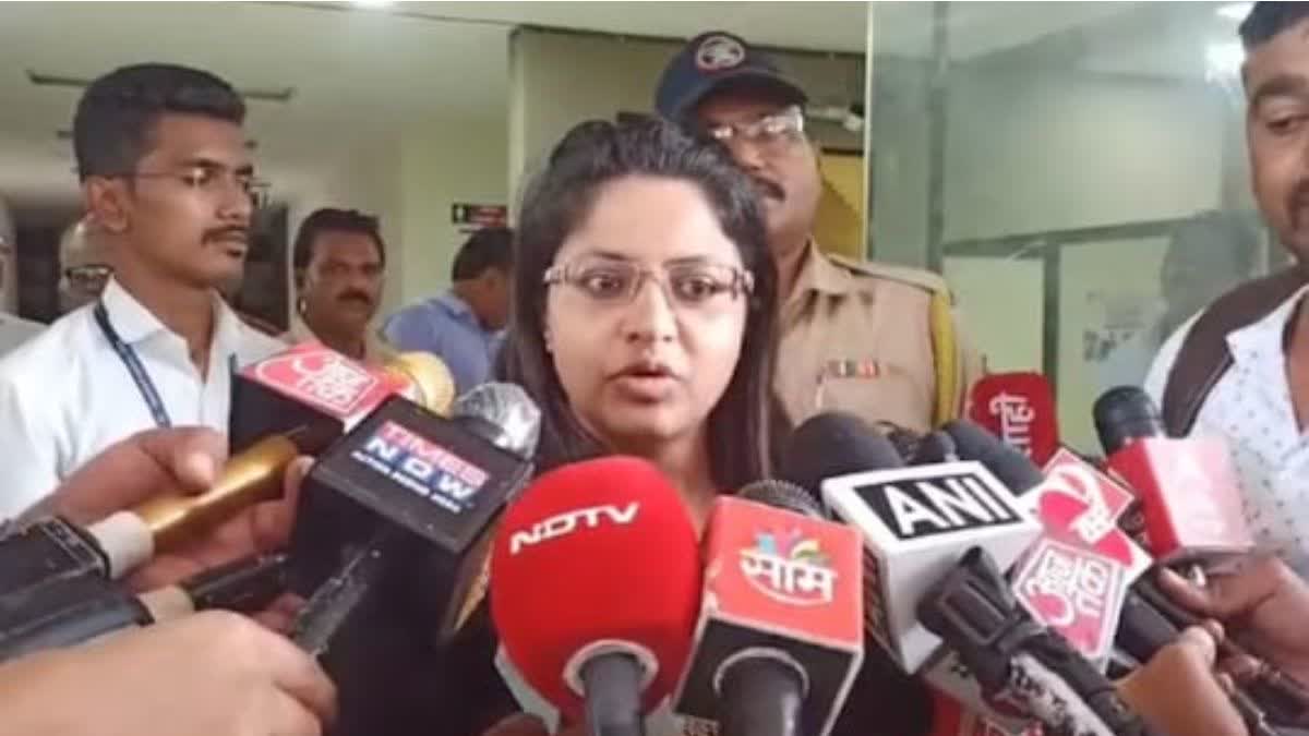 IAS Pooja Khedkar