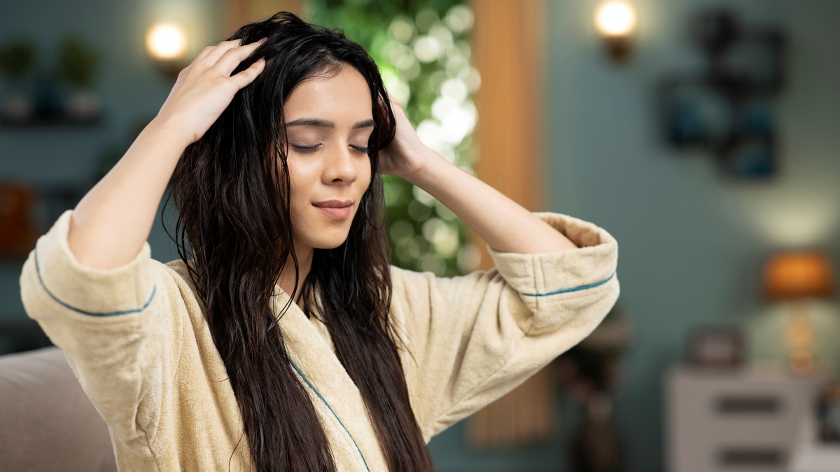 Benefits of leaving oil in hair overnight