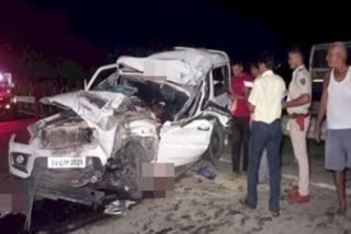 Wrecked SUV in Patna road accident