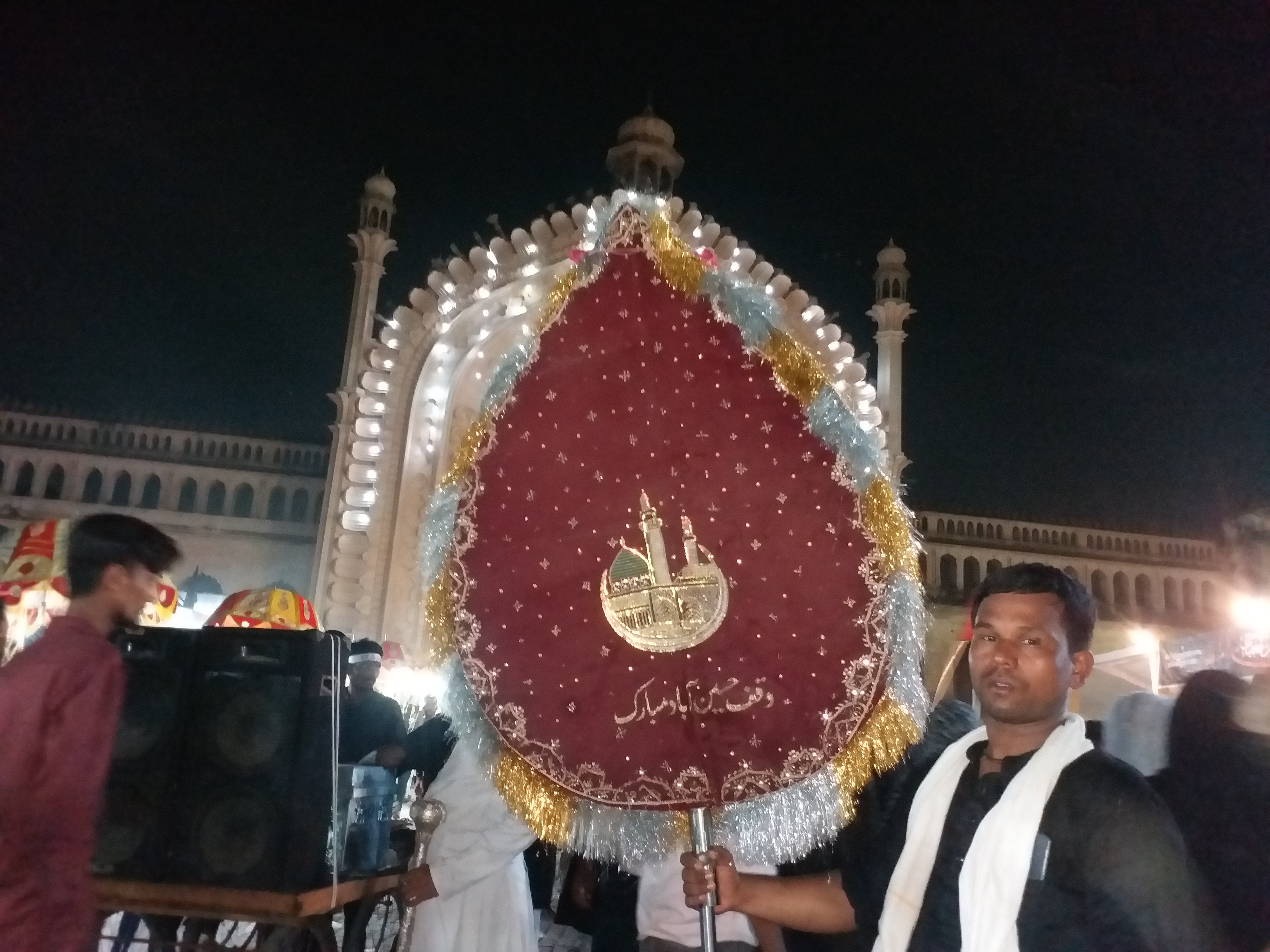 The hundreds of years old traditional procession of Hazrat Qasim mehndi was carried out in royal style