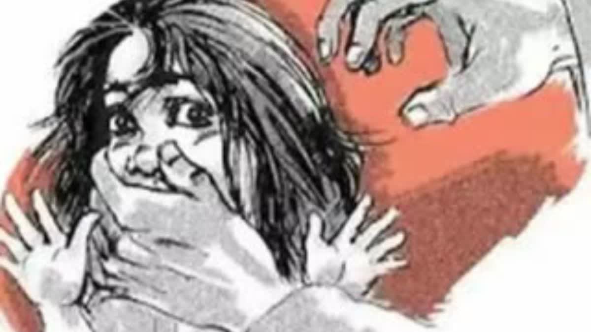 girl molested in jaunpur