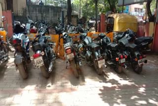 traffic-police-seized-more-than-10-bikes-for-disturbance-of-public-in-dharwada