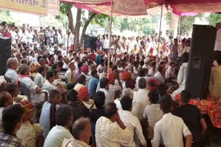 protest-of-including-13-panchyats-in-shahpura-bhilwara-band-on-august-16