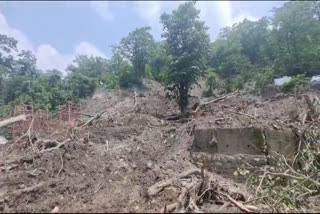 family members buried under debris in pauri  family members dead bodies recovered  haryana family dead  uttarakhand building collapsed  building collapsed  മൃതദേഹങ്ങൾ കണ്ടെടുത്തു  ഒരു കുടുംബത്തിലെ അഞ്ച് പേർ  ഉത്തരാഖണ്ഡിൽ കെട്ടിടം തകർന്ന് അപകടം  ഉത്തരാഖണ്ഡിൽ മണ്ണിടിച്ചിൽ  മണ്ണിടിച്ചിൽ