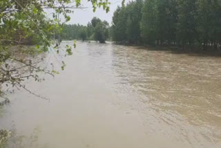 The village near Sutlej river is more like the broken Sri Anandpur Sahib