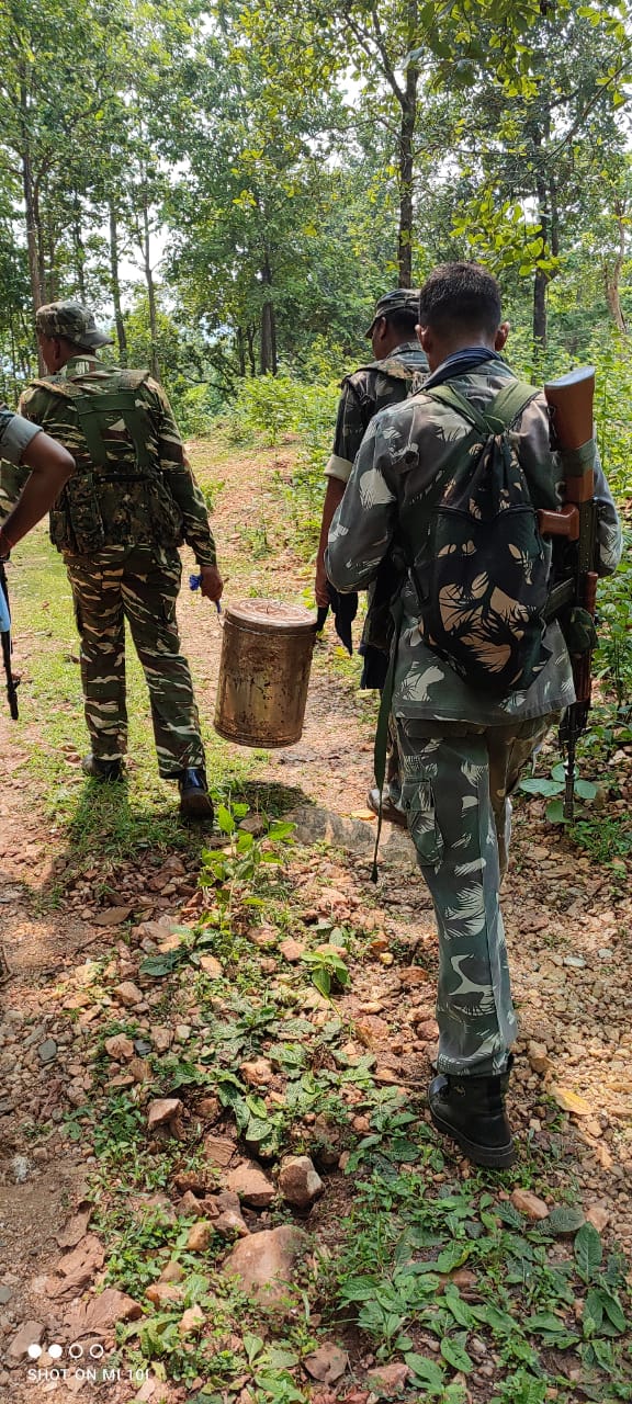 Naxalites became attackers in Jharkhand