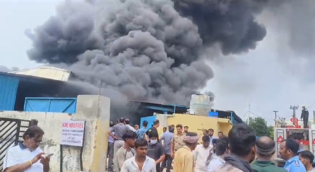 Fire Broke Out in Company Warehouse in Bhagwanpur