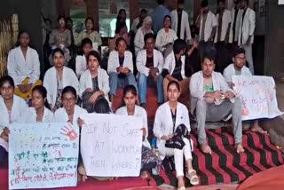 Indefinite strike of junior doctors of SNMMCH in Dhanbad