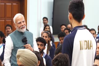 Narendra Modi Meets Paris Olympics 2024 Contingent