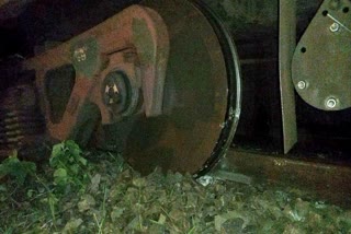 GOODS TRAIN DERAILS AT RANGAPANI