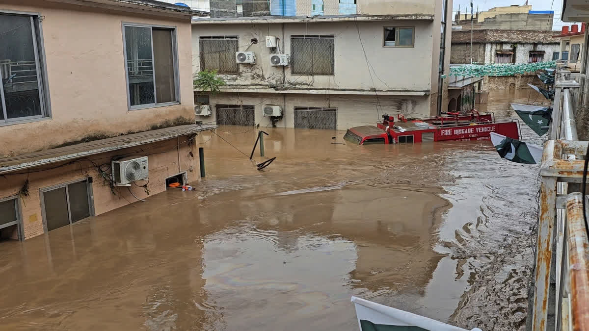 Over 320 Killed In Pakistan Monsoon Rains In Past 48 Hours: Authorities