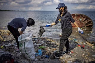 International Coastal Cleanup Day